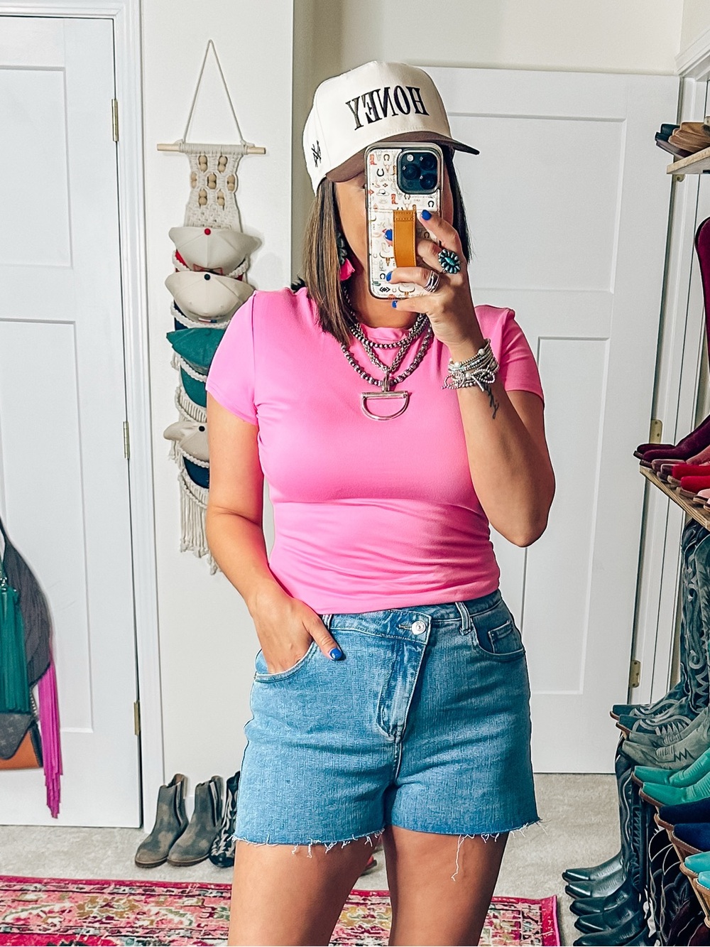 Women's Fitted Pink Crewneck Top